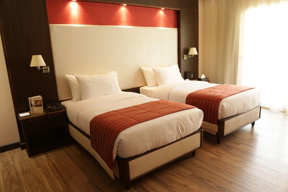 Golden Lili Resort & Spa Alajh Zewnętrze zdjęcie